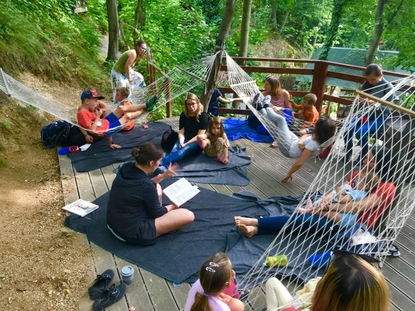 Workshop – výroba loutek a čtení v korunách stromů